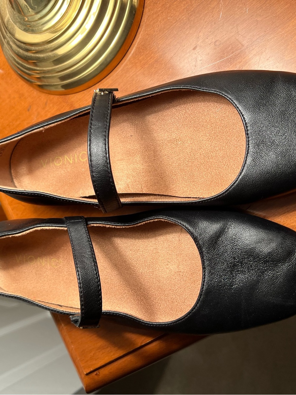 Vionic Black Leather Mary Jane Flat Shoes with Strap